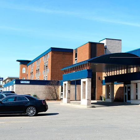 Days Inn By Wyndham Estevan Buitenkant foto