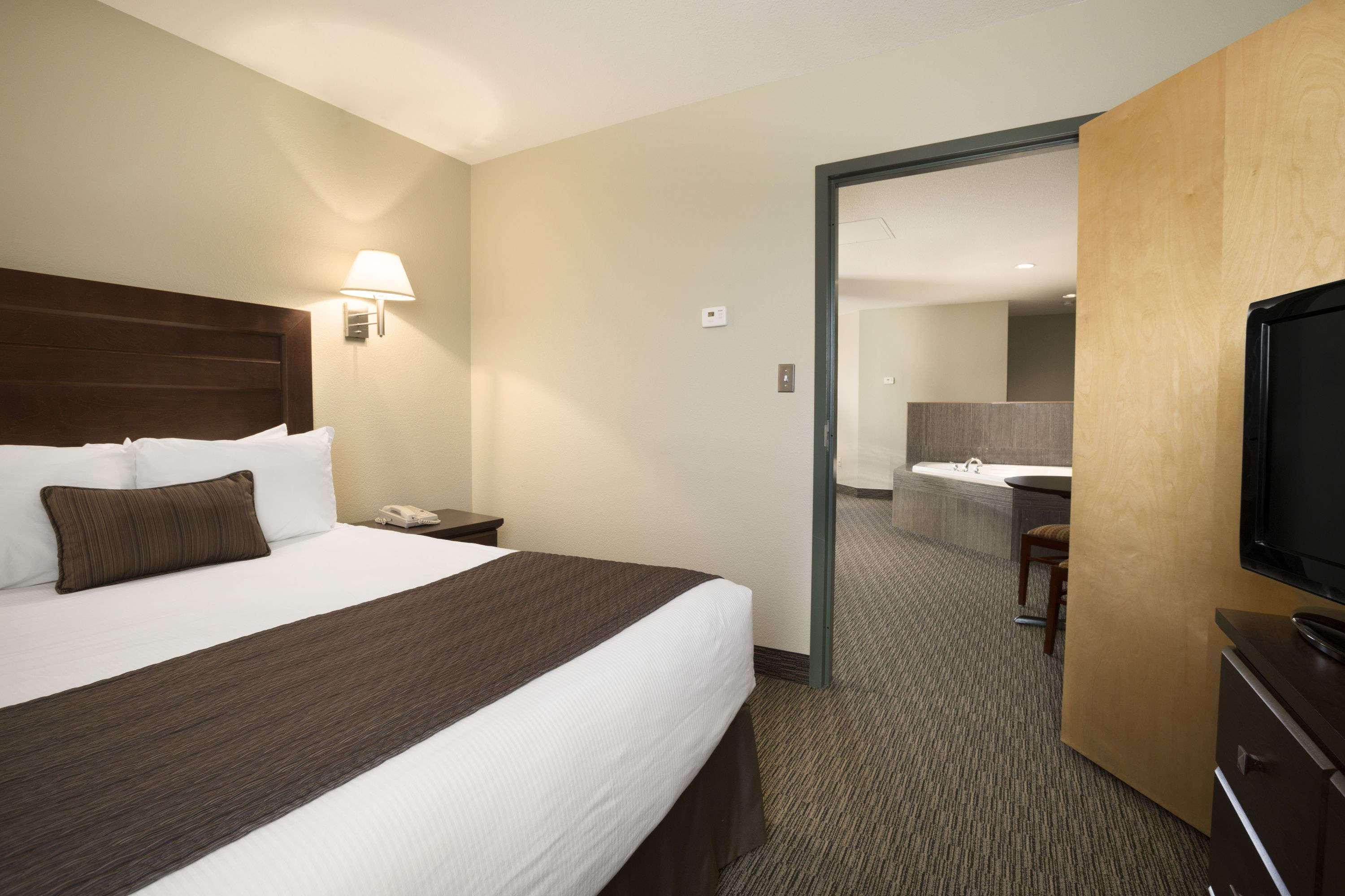 Days Inn By Wyndham Estevan Buitenkant foto
