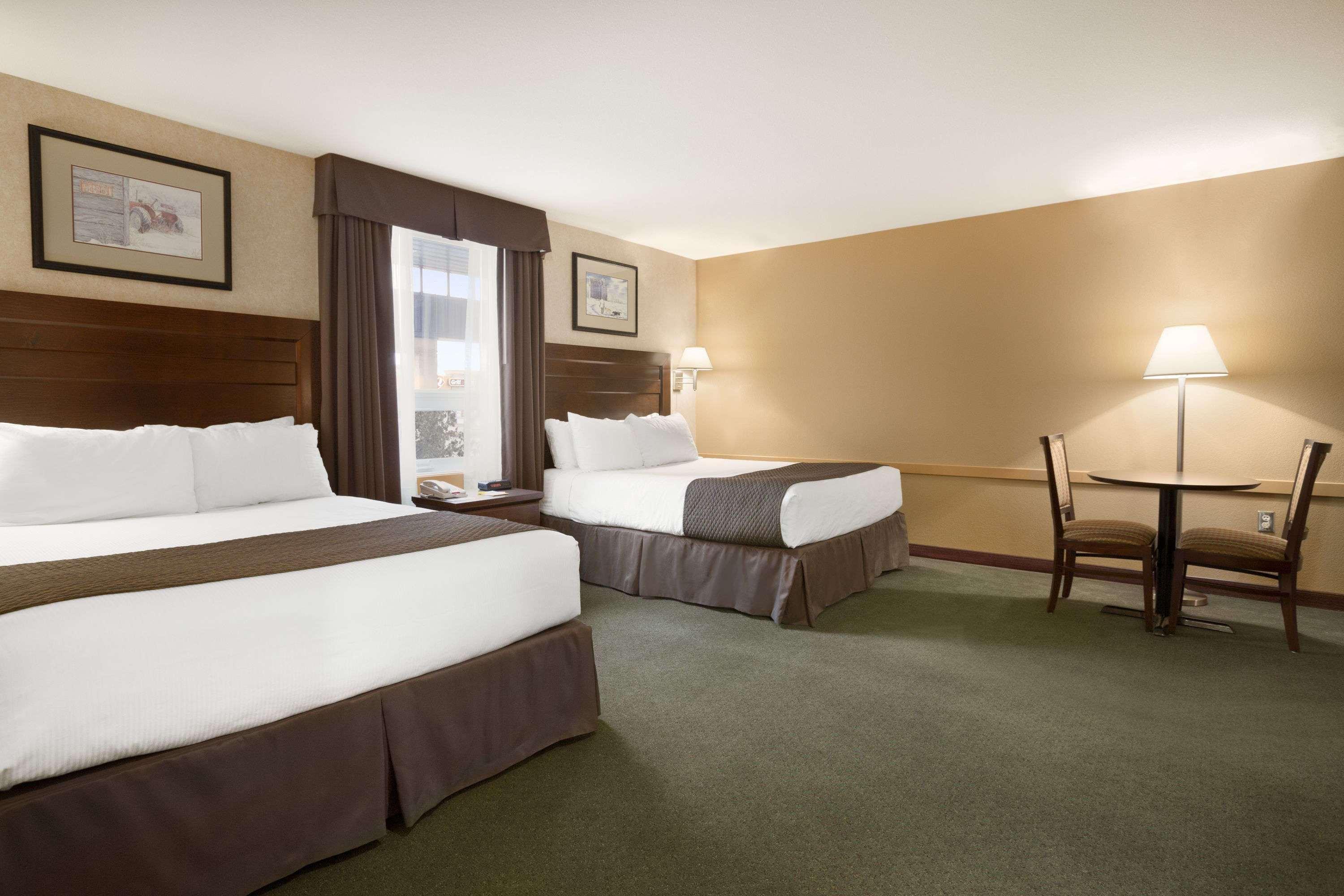 Days Inn By Wyndham Estevan Buitenkant foto