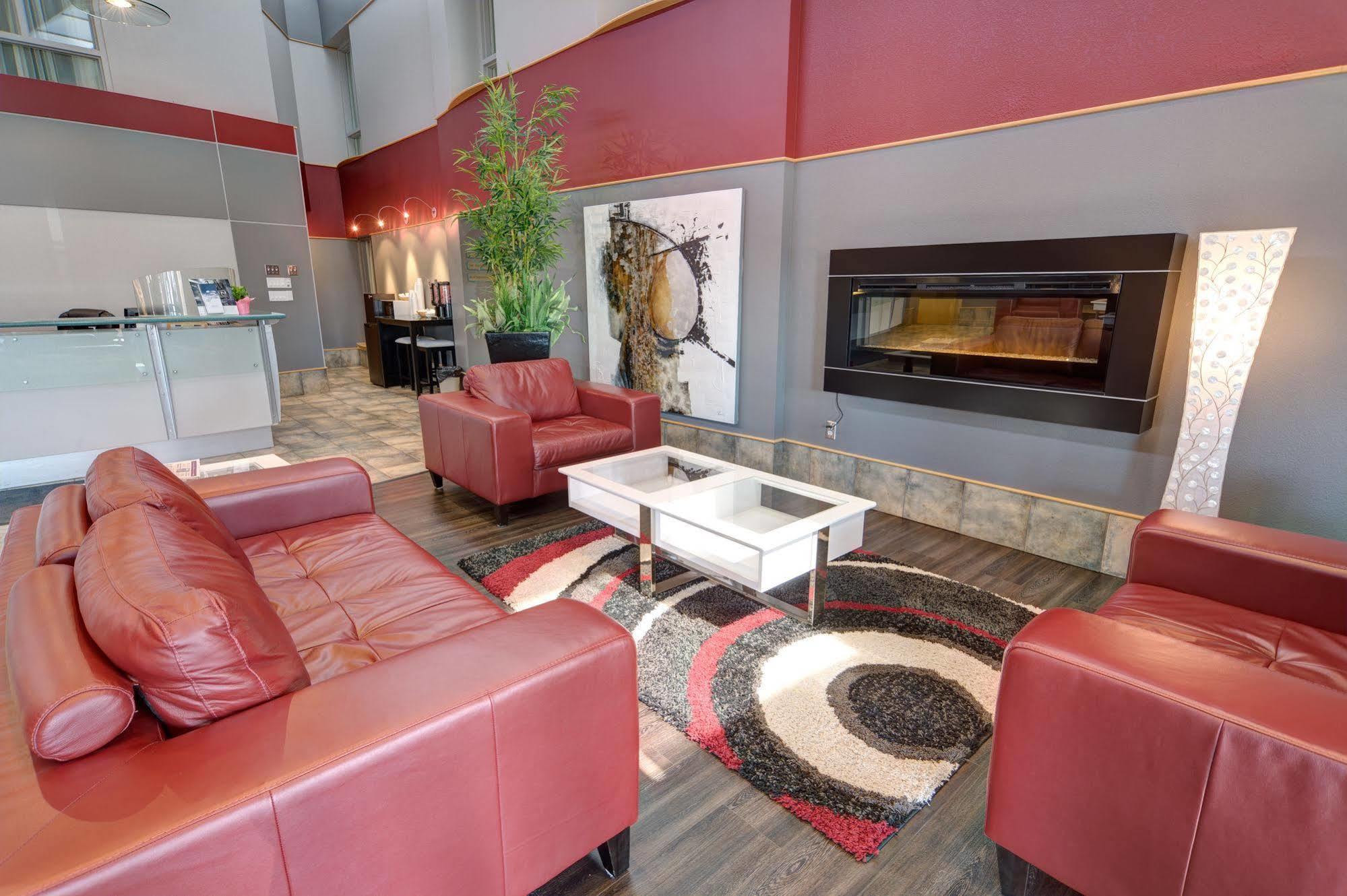 Days Inn By Wyndham Estevan Buitenkant foto
